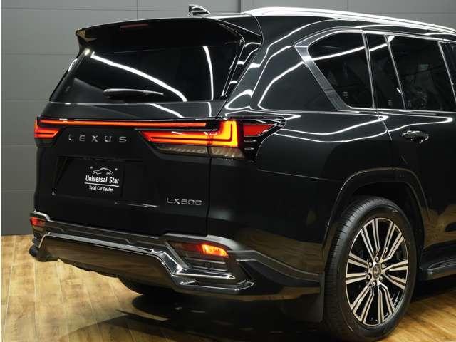 当社ではカスタムにも力入れております！オリジナルエアロ、ホイールをはじめ、当社オリジナルコンプリートカーの製作、その他にも社外ホイール、モデリスタエアロ、ＴＲＤエアロ、何でもご相談下さい！