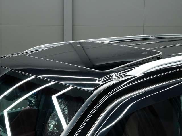 ＬＸ ＬＸ６００　ＵＮＩＶＥＲＳＡＬＤＥＳＩＧＮカスタム（前後エアロ／Ｒウイング／２４ｉｎホイール）／Ｆスポーツ仕様（新品純正部品）／１オーナー車／禁煙／屋内保管／Ｒエンター／ワイヤレス充電／Ｐバックドア／ＥＴＣ２．０（34枚目）