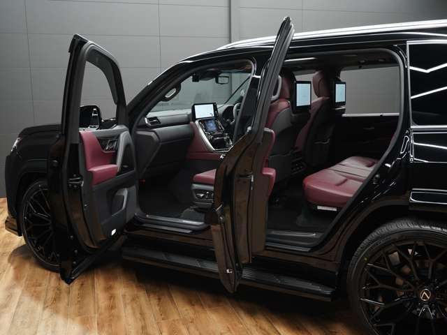 ＬＸ ＬＸ６００　ＵＮＩＶＥＲＳＡＬＤＥＳＩＧＮカスタム（前後エアロ／Ｒウイング／２４ｉｎホイール）／Ｆスポーツ仕様（新品純正部品）／１オーナー車／禁煙／屋内保管／Ｒエンター／ワイヤレス充電／Ｐバックドア／ＥＴＣ２．０（67枚目）