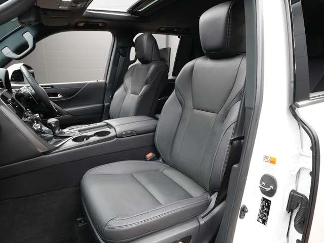 ＬＸ ＬＸ６００　ＵＮＩＶＥＲＳＡＬＤＥＳＩＧＮ２４インチホイール／１オーナー車／禁煙車／屋内保管車／マクレビ／Ｒエンター／モデリスタエアロ＆ステップ／グリルＢＬＫ仕様／本革／ＳＲ／デジタルミラー／Ｐバックドア／ＥＴＣ（22枚目）