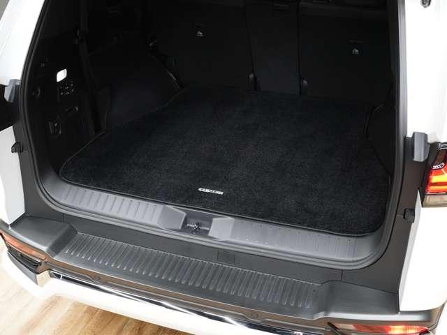 ＬＸ ＬＸ６００　ＵＮＩＶＥＲＳＡＬＤＥＳＩＧＮ２４インチホイール／１オーナー車／禁煙車／屋内保管車／マクレビ／Ｒエンター／モデリスタエアロ＆ステップ／グリルＢＬＫ仕様／本革／ＳＲ／デジタルミラー／Ｐバックドア／ＥＴＣ（25枚目）