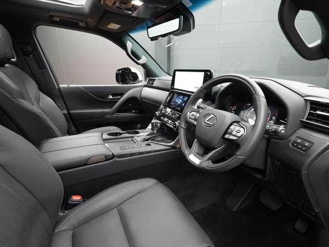 ＬＸ ＬＸ６００　ＵＮＩＶＥＲＳＡＬＤＥＳＩＧＮ２４インチホイール／１オーナー車／禁煙車／屋内保管車／マクレビ／Ｒエンター／モデリスタエアロ＆ステップ／グリルＢＬＫ仕様／本革／ＳＲ／デジタルミラー／Ｐバックドア／ＥＴＣ（68枚目）