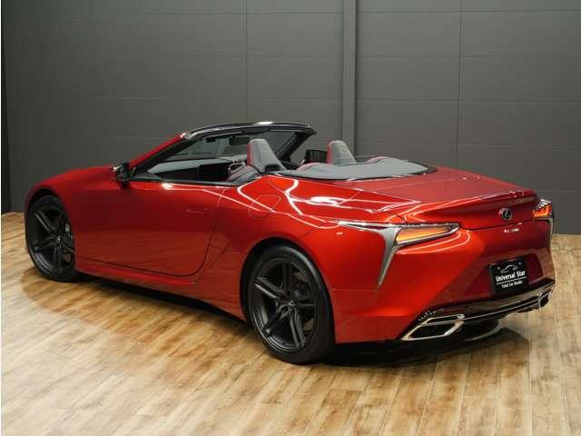 LC LC500 コンバーチブル 最終型後期モデル/1オーナー/禁煙/屋内保管車/OP鍛造21inホイール/マークレビンソン/パノラマビューカメラ/赤幌/赤本革/HDMI接続端子/HUDヘッドアップディスプレイ/ドラレコ/ETC2.0(32枚目)