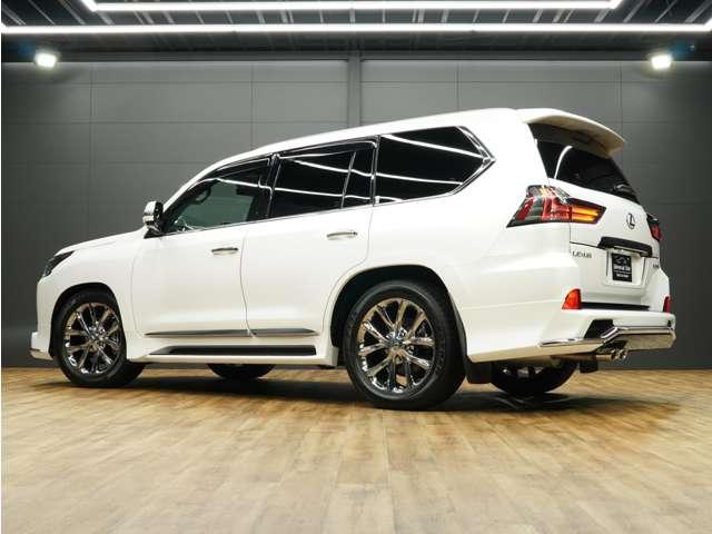 ＬＸ ＬＸ５７０ブラックシークエンス　１オーナー／禁煙／屋内保管／令和２年１２月最終後期／モデリスタエアロ＆２１ＡＷ／マクレビ／パノラマビューカメラ／ドラレコ／黒本革（冷温機能付）／ＳＲ／ＣＯＯＬＢＯＸ／ＨＵＤ／ＥＴＣ２．０／Ｐバックドア（50枚目）