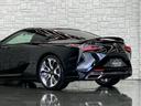 ＬＣ５００ｈ　Ｓパッケージ　ＬＥＸＵＳセーフティシステム＋／１オーナー／禁煙車／屋内保管車／マークレビンソン３Ｄサウンド／ＴＲＤエアロ／純正ＯＰ２１ＡＷ／ＣＦＲＰルーフ／電動ウイング／カラーヘッドアップディスプレイ／ＥＴＣ２．０(51枚目)