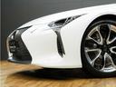 ＬＣ５００　コンバーチブル　令和５年後期モデル／走行２０００キロ／１オーナー車／禁煙車／屋内保管車／マークレビンソン／純正ＯＰ２１インチ鍛造ホイール／茶本革シート（冷温機能付）／アルカンターラメーターフード／ＨＵＤ／ＥＴＣ２．０（34枚目）