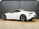 ＬＣ５００　コンバーチブル　令和５年後期モデル／走行２０００キロ／１オーナー車／禁煙車／屋内保管車／マークレビンソン／純正ＯＰ２１インチ鍛造ホイール／茶本革シート（冷温機能付）／アルカンターラメーターフード／ＨＵＤ／ＥＴＣ２．０（46枚目）
