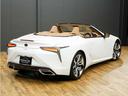 ＬＣ５００　コンバーチブル　令和５年後期モデル／走行２０００キロ／１オーナー車／禁煙車／屋内保管車／マークレビンソン／純正ＯＰ２１インチ鍛造ホイール／茶本革シート（冷温機能付）／アルカンターラメーターフード／ＨＵＤ／ＥＴＣ２．０（51枚目）
