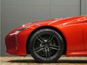 LC500 コンバーチブル 最終型後期モデル/1オーナー/禁煙/屋内保管車/OP鍛造21inホイール/マークレビンソン/パノラマビューカメラ/赤幌/赤本革/HDMI接続端子/HUDヘッドアップディスプレイ/ドラレコ/ETC2.0(29枚目)