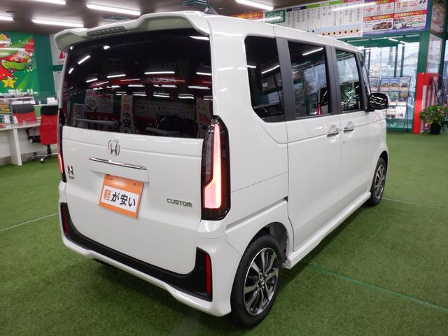 Ｎ－ＢＯＸカスタム ベースカスタム　パールホワイト届出済未使用車　奈良県産　届出済未使用車　ＬＥＤヘッドライト　左パワースライドドア　スマートキープッシュスタート　バックカメラ　アダクティブクルーズコントロール　純正アルミ１４（8枚目）