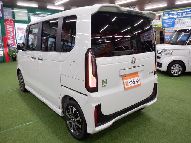 Ｎ－ＢＯＸカスタム ベースカスタム　パールホワイト届出済未使用車　奈良県産　届出済未使用車　ＬＥＤヘッドライト　左パワースライドドア　スマートキープッシュスタート　バックカメラ　アダクティブクルーズコントロール　純正アルミ１４（9枚目）