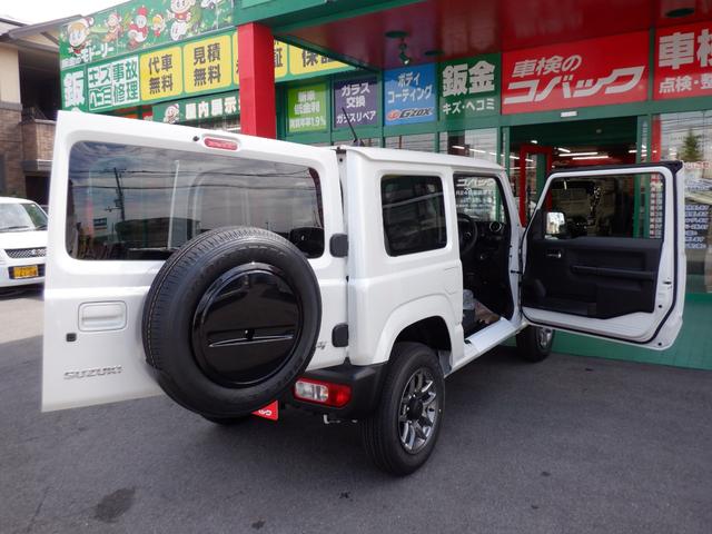 ジムニー ＸＣ　届出済未使用　オートマ　スズキセーフティーサポート　パールホワイト　衝突軽減ブレーキ　４速オートマチック　パートタイム４ＷＤ　スマートキープッシュスタート　ＬＥＤヘッドライト　シートヒーター　カスタムベースフルノーマル（16枚目）