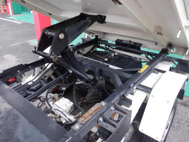 ハイゼットトラック ＰＴＯ多目的ダンプ　４ＷＤ　５ＭＴ　三重県産自社下取車　極東開発ＰＴＯ式多目的ダンプ　パートタイム４ＷＤ　５速マニュアル　ワンオーナー　禁煙車（17枚目）