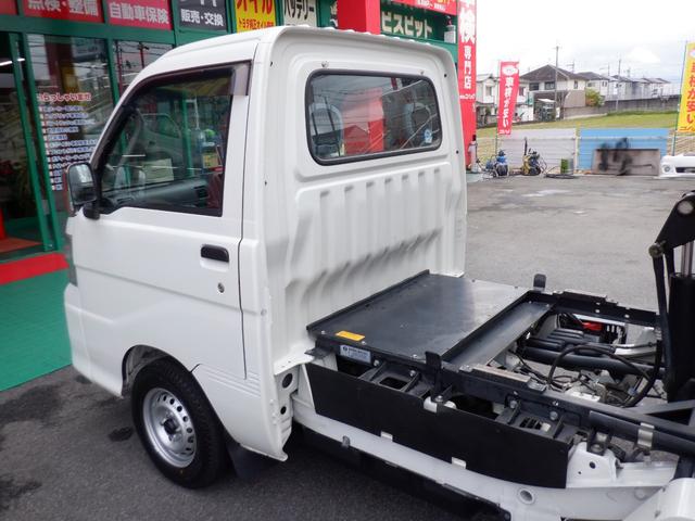 ハイゼットトラック ＰＴＯ多目的ダンプ　４ＷＤ　５ＭＴ　三重県産自社下取車　極東開発ＰＴＯ式多目的ダンプ　パートタイム４ＷＤ　５速マニュアル　ワンオーナー　禁煙車（27枚目）