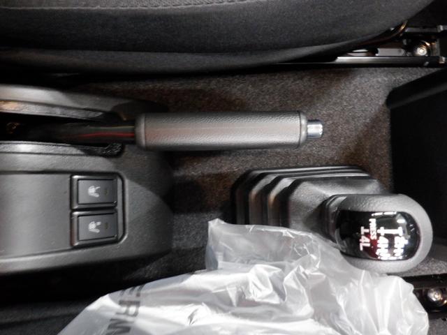 ジムニー XC 4AT 4WD セーフティーサポート 届出済未使用車 衝突軽減ブレーキ機能 シートヒーター プッシュスタート ミディアムグレー(11枚目)