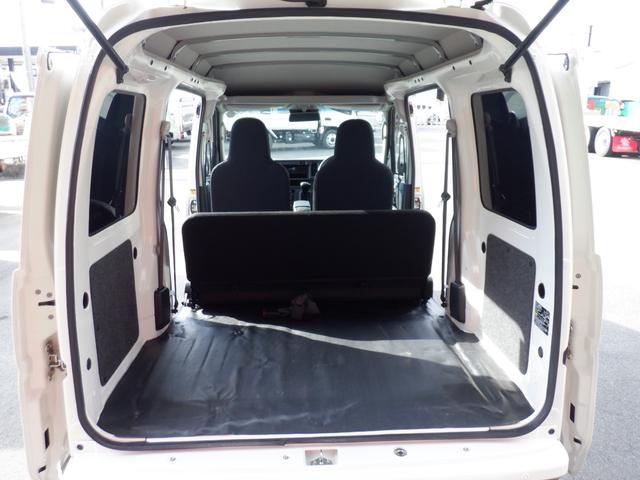 ハイゼットカーゴ DX SAIII 自社管理顧客下取車 奈良県産自社管理顧客下取車 衝突軽減ブレーキ オートマチック2WD 両側スライドドア キーレスキー アイドルストップ アームレスト付(33枚目)