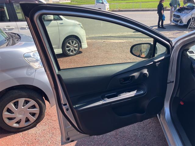 アクア S ワンセグナビ バックカメラ Bluetooth接続 レーンキープアシスト 15インチアルミホイール オートライト オートハイビーム キーレス プッシュスタート ETC(36枚目)