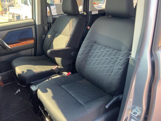 タンク カスタムＧ－Ｔ　両側電動スライドドア　フルセグナビ　バックカメラ　Ｂｌｕｅｔｏｏｔｈ接続　１５インチアルミホイール　クルーズコントロール　ＥＴＣ　アイドリングストップ　オートライト　プッシュスタート　スペアキー有（34枚目）