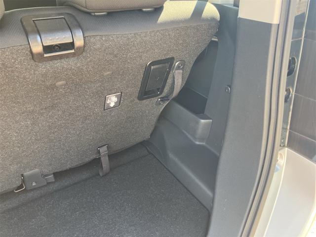 タンク カスタムＧ－Ｔ　両側電動スライドドア　フルセグナビ　バックカメラ　Ｂｌｕｅｔｏｏｔｈ接続　１５インチアルミホイール　クルーズコントロール　ＥＴＣ　アイドリングストップ　オートライト　プッシュスタート　スペアキー有（41枚目）