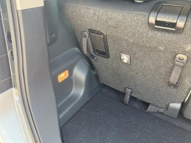 タンク カスタムＧ－Ｔ　両側電動スライドドア　フルセグナビ　バックカメラ　Ｂｌｕｅｔｏｏｔｈ接続　１５インチアルミホイール　クルーズコントロール　ＥＴＣ　アイドリングストップ　オートライト　プッシュスタート　スペアキー有（42枚目）