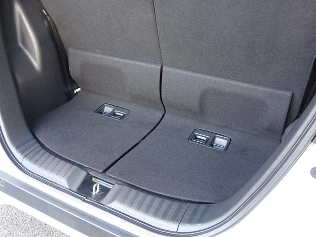 Ｎ－ＢＯＸカスタム 現行ターボコーディネートスタイル白黒ツートンホンダセンシング　９インチＴＶナビ・パールホワイト＆ブラックルーツ・シートヒーター付フルレザー調シート・両側電動スライド・シートバックテーブル・レザーステアリング・バックカメラ・オートクルーズ・ドラコ・ＬＥＤフォグ（53枚目）