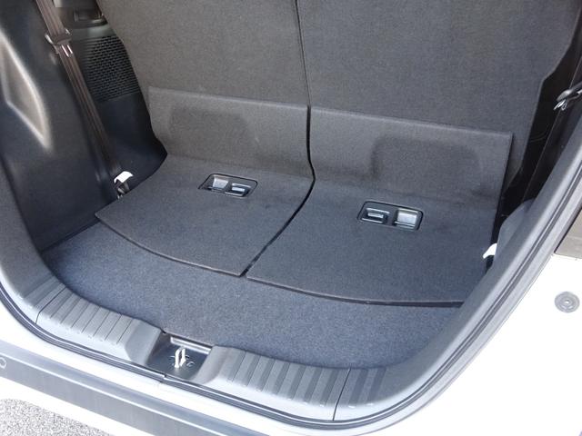 Ｎ－ＢＯＸカスタム 現行ターボコーディネートスタイル白黒ツートンホンダセンシング　９インチＴＶナビ・パールホワイト＆ブラックルーツ・シートヒーター付フルレザー調シート・両側電動スライド・シートバックテーブル・レザーステアリング・バックカメラ・オートクルーズ・ドラコ・ＬＥＤフォグ（54枚目）