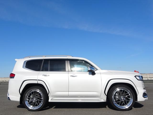 TOYOTA LAND CRUISER ZX | 2023 | PEARL M | 500 km | details TOYOTA LAND CRUISER ZX | 2023 | PEARL M | 500 km | details