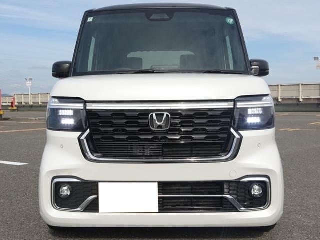 Ｎ－ＢＯＸカスタム ターボ白黒ツートンカラー９型ナビ全方位カメラ１７インチ車高調　・ＯＰ全方位カメラ・９インチＴＶナビ・車高調・１７インチワイドホイル・ワイドフェンダー加工・シートヒーター付ハーフレザー調シート・シートバックテーブル・両側電動スライド・電子パーキング・ドラレコ（9枚目）