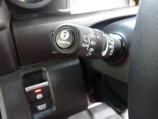 Ｎ－ＢＯＸカスタム ターボ白黒ツートンカラー９型ナビ全方位カメラ１７インチ車高調　・ＯＰ全方位カメラ・９インチＴＶナビ・車高調・１７インチワイドホイル・ワイドフェンダー加工・シートヒーター付ハーフレザー調シート・シートバックテーブル・両側電動スライド・電子パーキング・ドラレコ（26枚目）