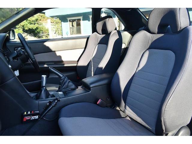 25GTターボ 純正5速マニュアル TEIN車高調 ブリッツブーストコントローラー 3連メーター ブローオフバルブ 柿本マフラー 可変マフラー GT-R用18インチAW(38枚目)
