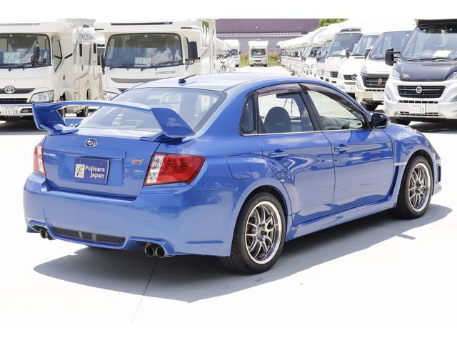 ＷＲＸ　ＳＴｉ　スペックＣ　カロッツェリアメモリーナビ　ＳＩドライブ　インタークーラーウォータースプレー　純正油圧計　ＥＮＫＥＩ１７インチＡＷ　ワンオーナー(2枚目)