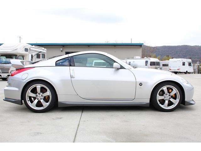 NISSAN FAIRLADY Z VERSION NISMO | 2008 | SILVER | 80900 km NISSAN FAIRLADY Z VERSION NISMO | 2008 | SILVER | 80900 km