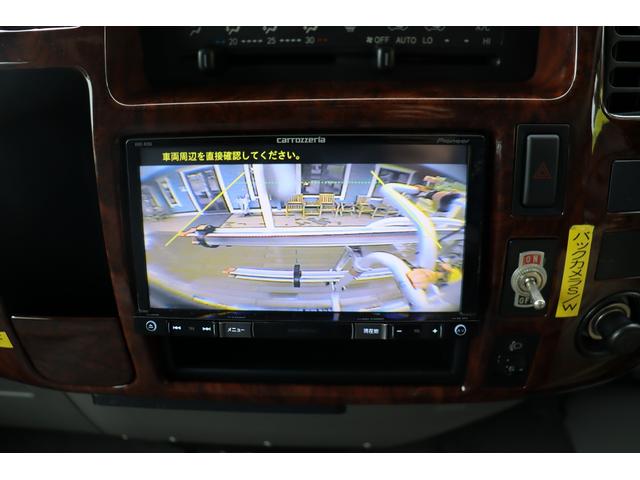 カムロード ファンルーチェ　ヨセミテ　８名乗車　ＦＦヒーター　ツインサブバッテリー　冷蔵庫　電子レンジ　ＴＶ　１５００Ｗインバーター　ソーラーパネル　マックスファン　メモリーナビ　シンク　走行充電　サイクルキャリア　マルチルーム（13枚目）