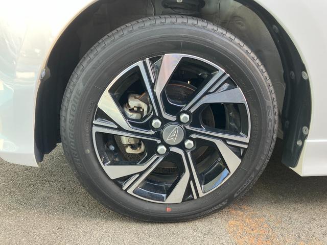 タント カスタムＸ　１４インチアルミホイール　大型エアロバンパー　フルＬＥＤヘッドランプ　オート格納式カラードドアミラー　両側パワースライドドア　キーフリーシステム　プッシュボタンスタート（2枚目）