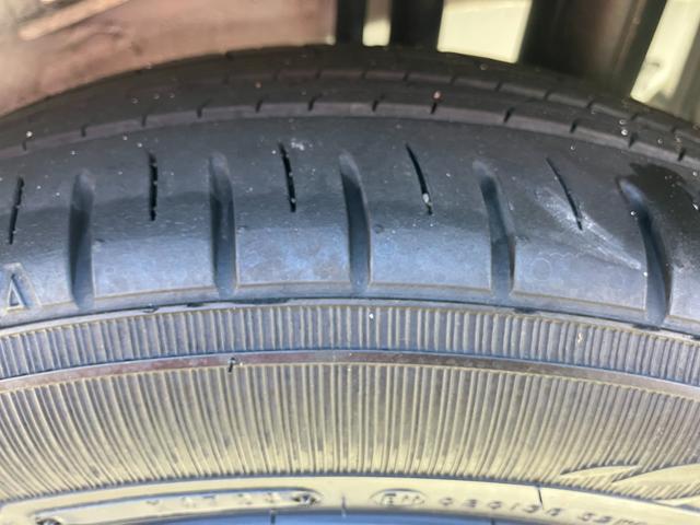 ミライース X SAIII 14インチフルホイールキャップ LEDヘッドランプ 電動格納式(カラード)ドアミラー 自発光式デジタルメーターブルーイルミネーションメーター マニュアルエアコン(ダイヤル式) キーレスエントリー(5枚目)