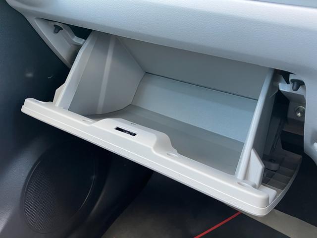 ミライース X SAIII 14インチフルホイールキャップ LEDヘッドランプ 電動格納式(カラード)ドアミラー 自発光式デジタルメーターブルーイルミネーションメーター マニュアルエアコン(ダイヤル式) キーレスエントリー(18枚目)