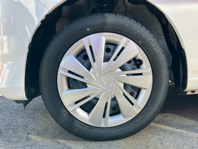 ミライース X SAIII 14インチフルホイールキャップ LEDヘッドランプ 電動格納式(カラード)ドアミラー 自発光式デジタルメーターブルーイルミネーションメーター マニュアルエアコン(ダイヤル式) キーレスエントリー(22枚目)