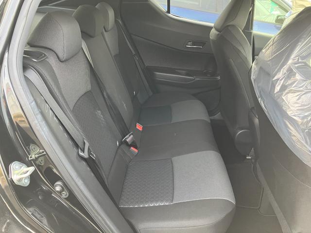 ���[�ԑO�ɂ́A�@��P�Q�����_�������̓_�������{�������܂��B�v���̐����X�^�b�t���_��������̂ŁA���S���Ē��ÎԂɂ���肢�������܂��B