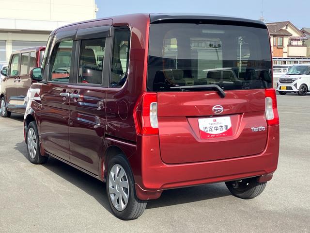 タント Ｘ　ＳＡＩＩＩ　キーフリーシステム　パワースライドドア（左側）　オートエアコン（プッシュ式）　オートライト　ハロゲンヘッドランプ　マルチインフォメーションディスプレイ（13枚目）