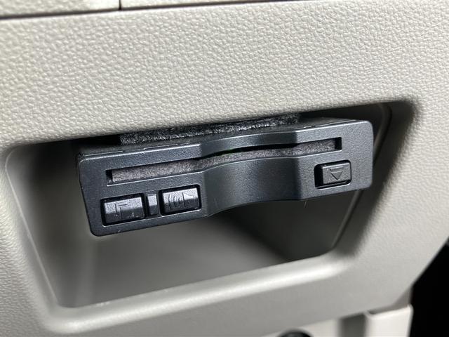 タント Ｘ　ＳＡＩＩＩ　キーフリーシステム　パワースライドドア（左側）　オートエアコン（プッシュ式）　オートライト　ハロゲンヘッドランプ　マルチインフォメーションディスプレイ（23枚目）