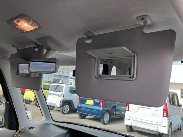 タント Ｘ　ＳＡＩＩＩ　キーフリーシステム　パワースライドドア（左側）　オートエアコン（プッシュ式）　オートライト　ハロゲンヘッドランプ　マルチインフォメーションディスプレイ（43枚目）