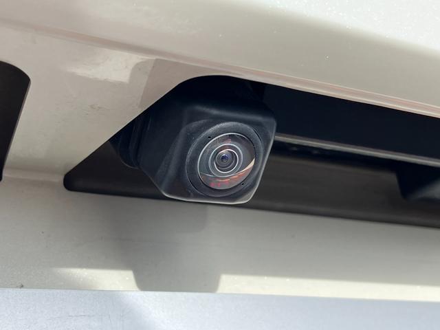 ムーヴキャンバス ＧメイクアップＶＳ　ＳＡＩＩＩ　１４インチフルホイールキャップ　ＬＥＤヘッドランプ　キーフリーシステム　両側パワースライドドア　オートエアコン（プッシュ式）　オートライト　置きラクボックス（38枚目）