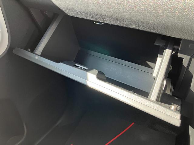 ムーヴキャンバス ストライプスＧターボ　１４インチフルホイールキャップ　ＬＥＤヘッドランプ　ＬＥＤフォグランプ　ホっとカップホルダー　両側パワースライドドア　キーフリーシステム　プッシュボタンスタート　ＵＶカットガラス（24枚目）