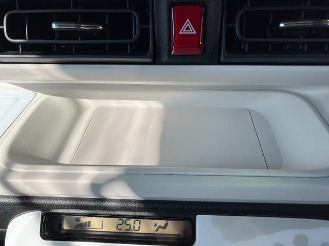 ムーヴキャンバス ストライプスＧターボ　１４インチフルホイールキャップ　ＬＥＤヘッドランプ　ＬＥＤフォグランプ　ホっとカップホルダー　両側パワースライドドア　キーフリーシステム　プッシュボタンスタート　ＵＶカットガラス（39枚目）