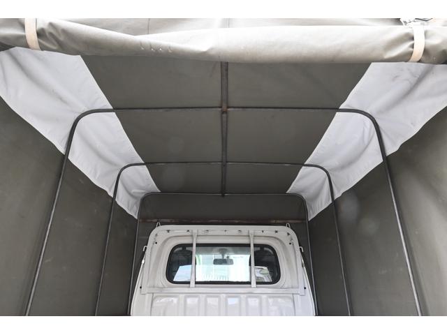 ハイゼットトラック スタンダード　ユーザー買取　幌付き　５速マニュアル車　ＥＴＣ　キー２本　走行３３５２５ｋｍ　エアコン　パワステ　チューナー　幌車　車検２年受渡（29枚目）