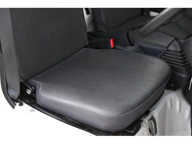 ハイゼットトラック スタンダード　ユーザー買取　幌付き　５速マニュアル車　ＥＴＣ　キー２本　走行３３５２５ｋｍ　エアコン　パワステ　チューナー　幌車　車検２年受渡（41枚目）