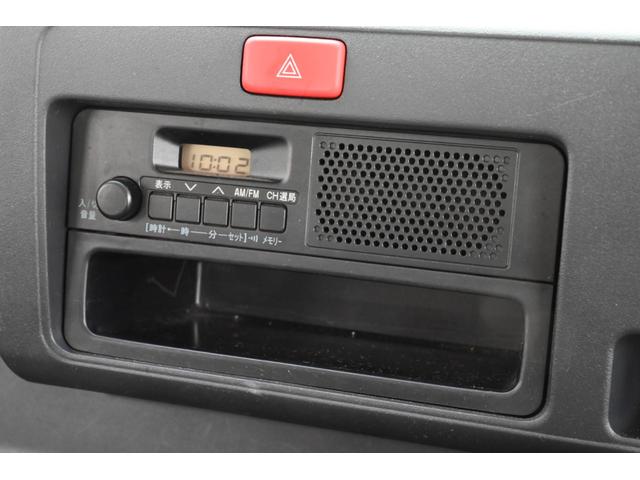 ハイゼットトラック スタンダード　ユーザー買取　幌付き　５速マニュアル車　ＥＴＣ　キー２本　走行３３５２５ｋｍ　エアコン　パワステ　チューナー　幌車　車検２年受渡（51枚目）