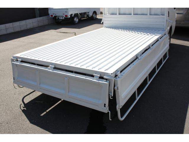 バネットトラック ロングスーパーローＤＸ　ＰＳ　ＰＷ　ＡＴ　３人乗り　ロング　積載１０００ｋｇ　あおり欄干（取外可）　新免許運転可（19枚目）