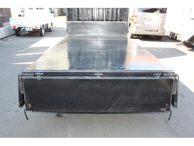 アトラストラック スーパーローＤＸ　ＰＳ　ＰＷ　６ＭＴ　ＥＴＣ　１０尺　低床　荷台鉄板　電動格納ミラー　積載２０００ｋｇ（18枚目）