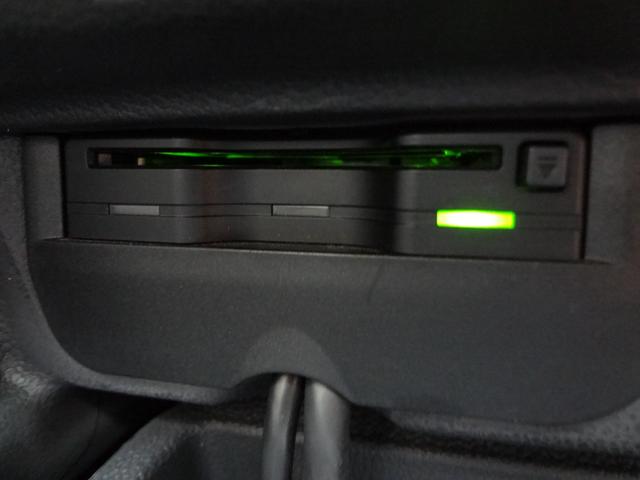 ザ・ビートル ターボ　ナビ　フルセグＴＶ　Ｂｌｕｅｔｏｏｔｈ　バックカメラ　ＨＩＤ　アルミ　革シート　シートヒーター（10枚目）